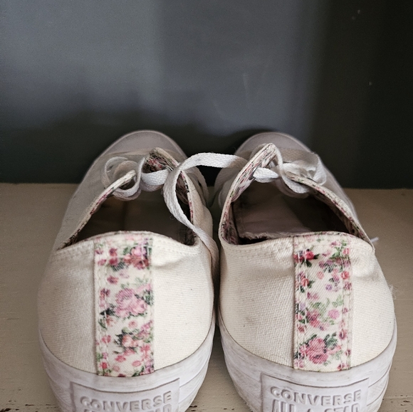 ℂ𝕠𝕟𝕧𝕖𝕣𝕤𝕖 shoes - Picture 4 of 4